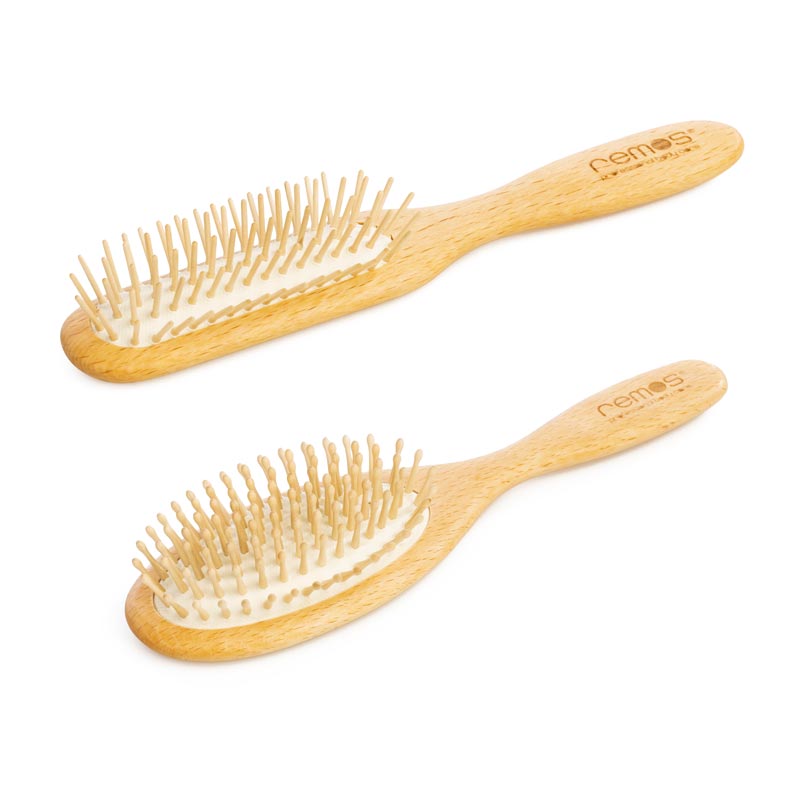 Hairbrush with wooden pins made of beechwood for thick hair