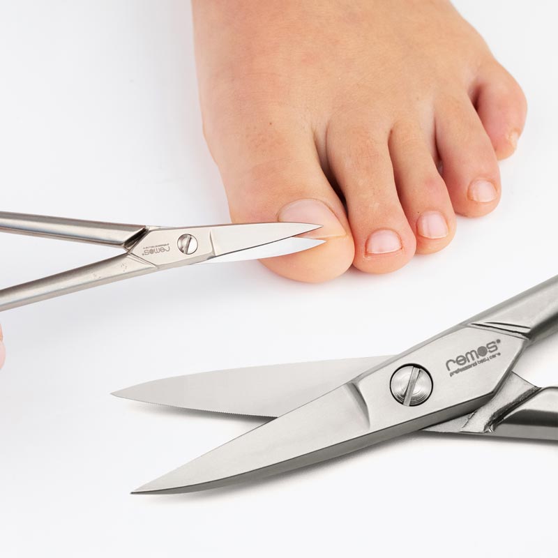 Fußnagelschere gezahnte robuste Schneide 13.5 cm
