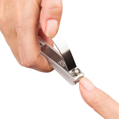 Nagelknipser aus Edelstahl mit Nagelfangbehälter