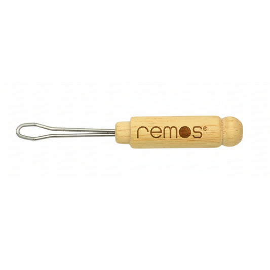 Ear Wax Remover made of wood for sustainable, reusable ear care