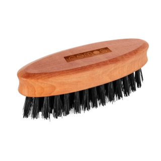 remos Bartbürste  erhält die natürliche Struktur der Barthaare und verteilt das eigene Haarfett auf trockenere Stellen