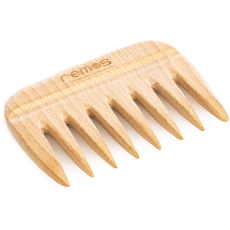 wooden comb with handle indentation - from indigenous beechwood - 9 cm